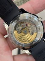 Patek Philippe Aquanaut 5167 300G 010 Black & Green & Brown 40mm - Image 11