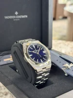 Vacheron Constantin Overseas Watch Self-Winding Ref. # 4500V/110A-B128 - Image 2