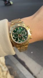 Rolex Cosmograph Daytona Oyster Yellow Gold Green Dial 116508-0013 Replica - Image 4