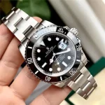 Rolex Submariner Date Hulk Oystersteel Men's Watch 116610LV-0002 - Image 11