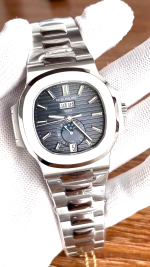 Patek Philippe Nautilus Annual Calendar 5726 1A 001 - Image 2