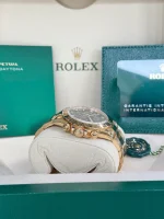Rolex Cosmograph Daytona Oyster Yellow Gold Green Dial 116508-0013 Replica - Image 10