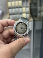 Patek Philippe Nautilus Automatic Diamond Grey Dial 7118 1200A 011 35.2mm - Image 4