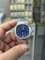 Patek Philippe Ladies Nautilus Blue Dial and Grey Dial 7118 1A 001 35.2mm - Image 6
