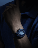 Omega Seamaster Series 300m diving watch 42mm, stainless steel case with rubber strap - Image 3