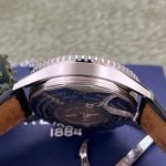 Navitimer GMT Black Dial 46mm - Image 6