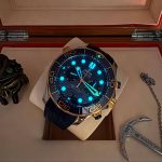 Seamaster Diver 300m CHRONOGRAPH yellow gold Blue 44mm - Image 9