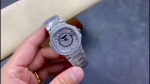Patek Philippe Nautilus Diamond 5711 40mm & 35mm Replica Watch - Image 11
