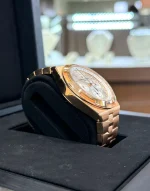 Vacheron Constantin Overseas Watch Chronograph Ref. # 5500V/000R-B074 - Image 5