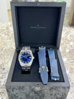 Vacheron Constantin Overseas Watch Self-Winding Ref. # 4500V/110A-B128 - Image 5